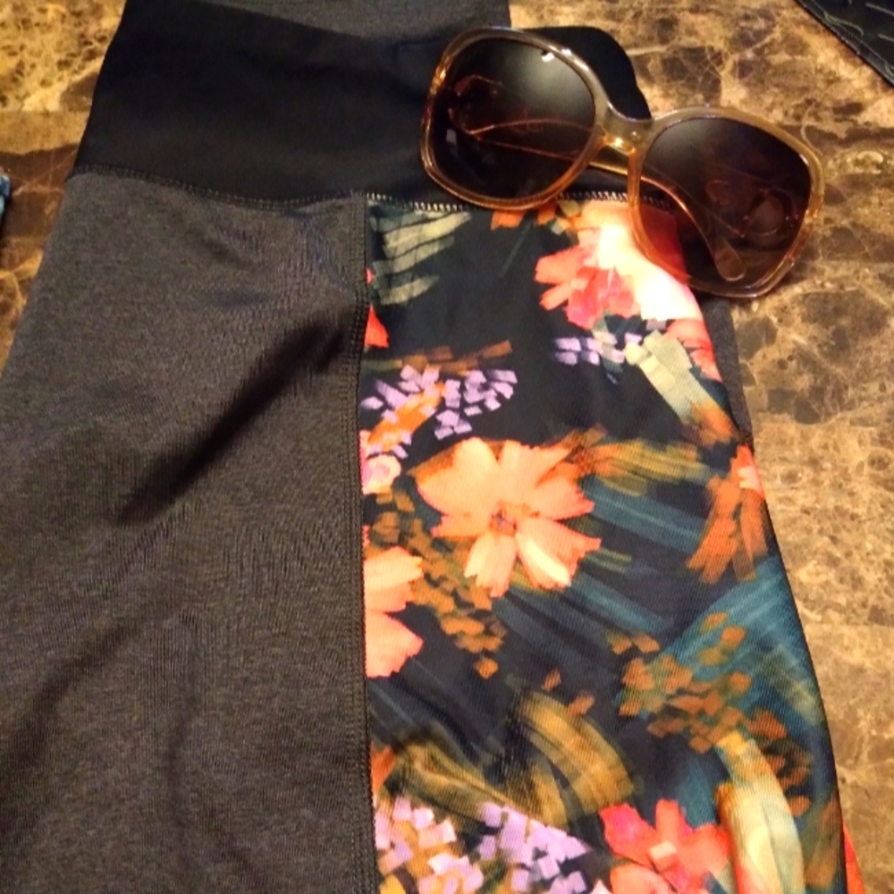 Workout pants